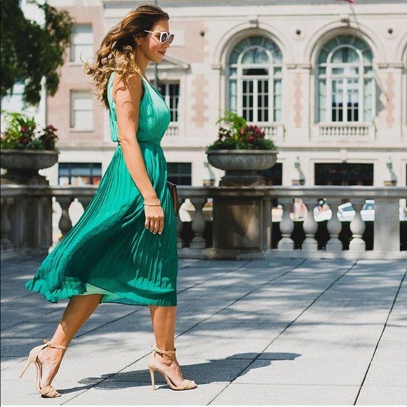 Jones New York Dresses & Skirts - Jones New York | Pleated Dress